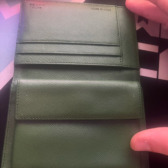 Prada Wallet - Picture 3 of 6